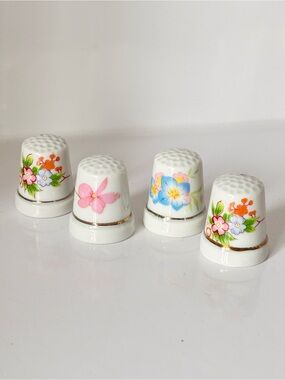 Yves ROCHER Collectible Sewing Thimble Set of 4 Flower Decorated Earthenware Dic